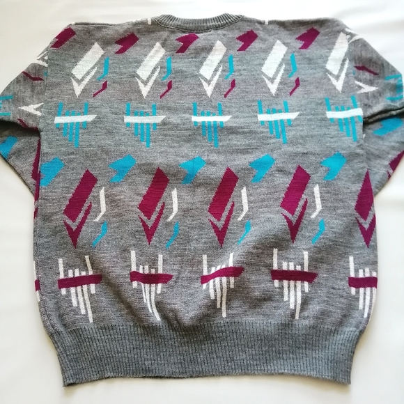 Fine Line Vintage Grey Sweater Medium - Picture 7 of 7